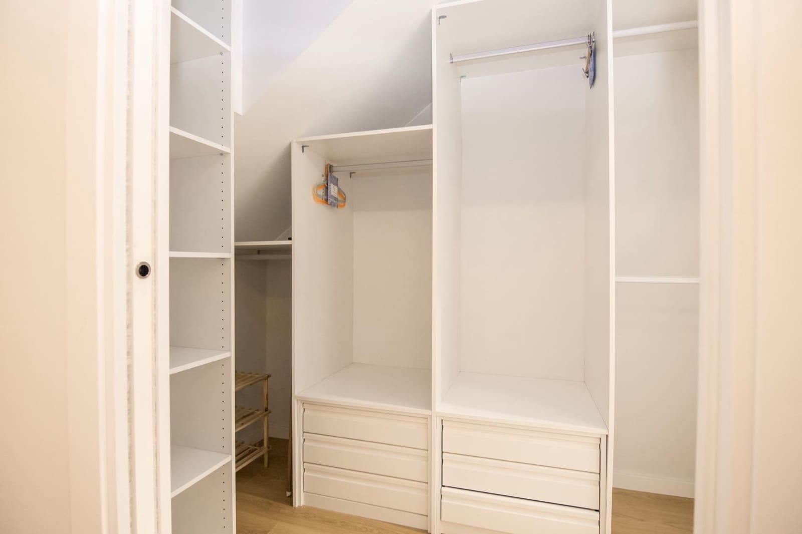 1 soveværelse Lejlighed til leje i A Coruna by - € 900 (Ref: 9659564)