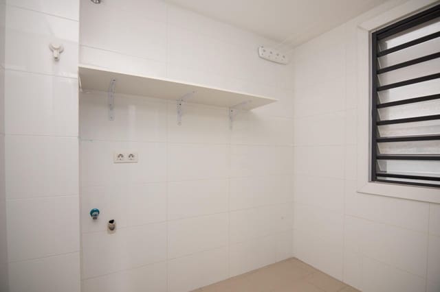 3 camera da letto Appartamento in vendita in A Coruña città con garage - 450.000 € (Rif: 9674432)