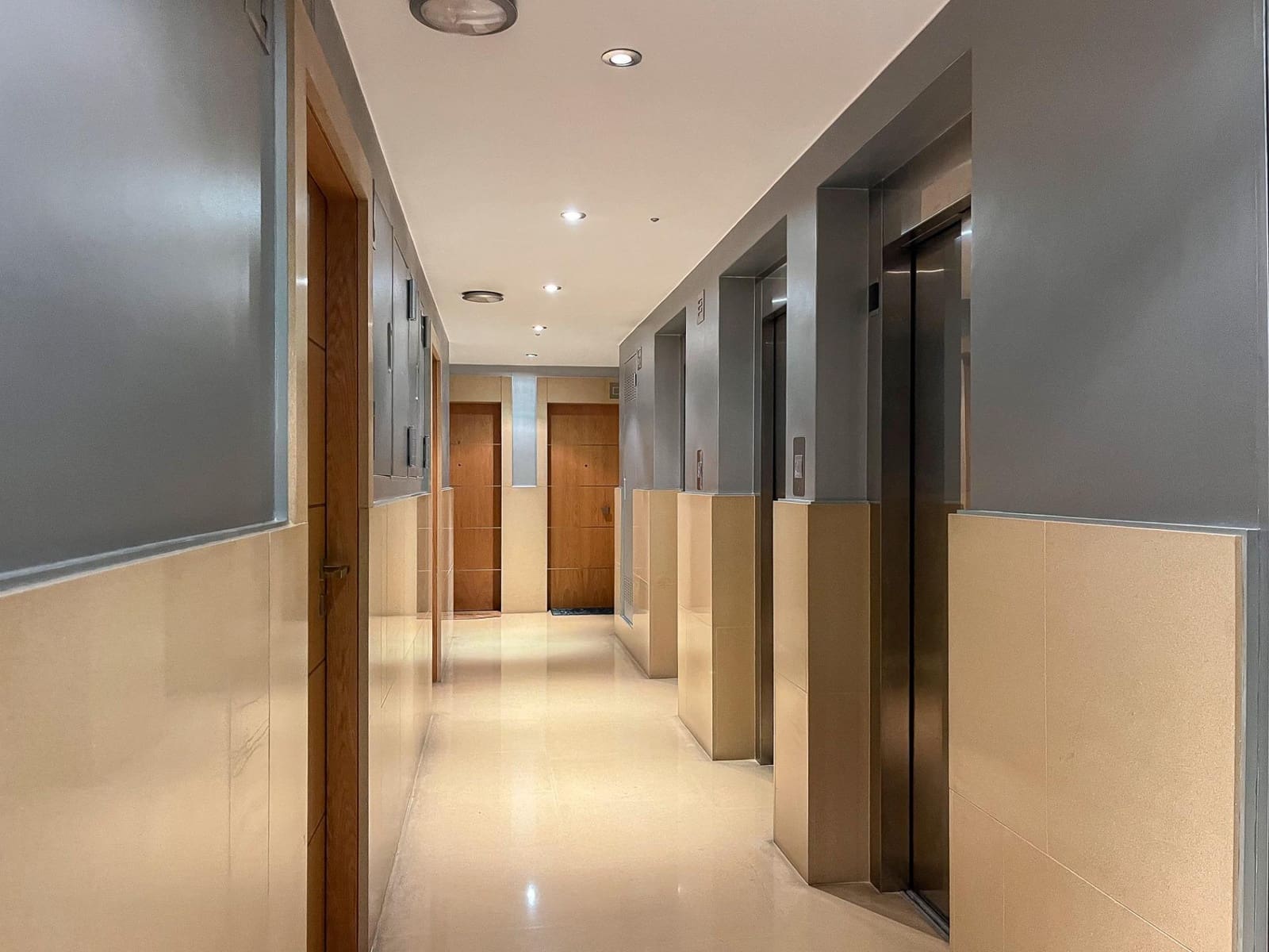 3 soverom Leilighet til salgs i La Coruna by med garasje - € 450 000 (Ref: 9674432)