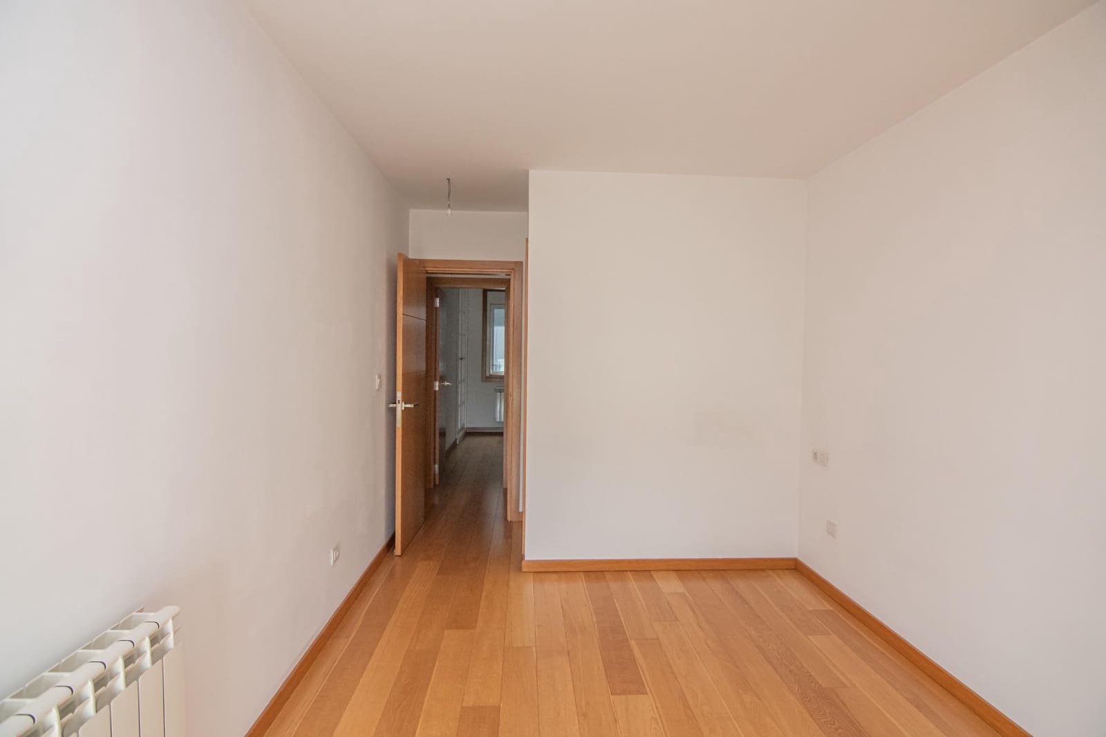 3 bedroom Flat for sale in A Coruna city with garage - € 450,000 (Ref: 9674432)