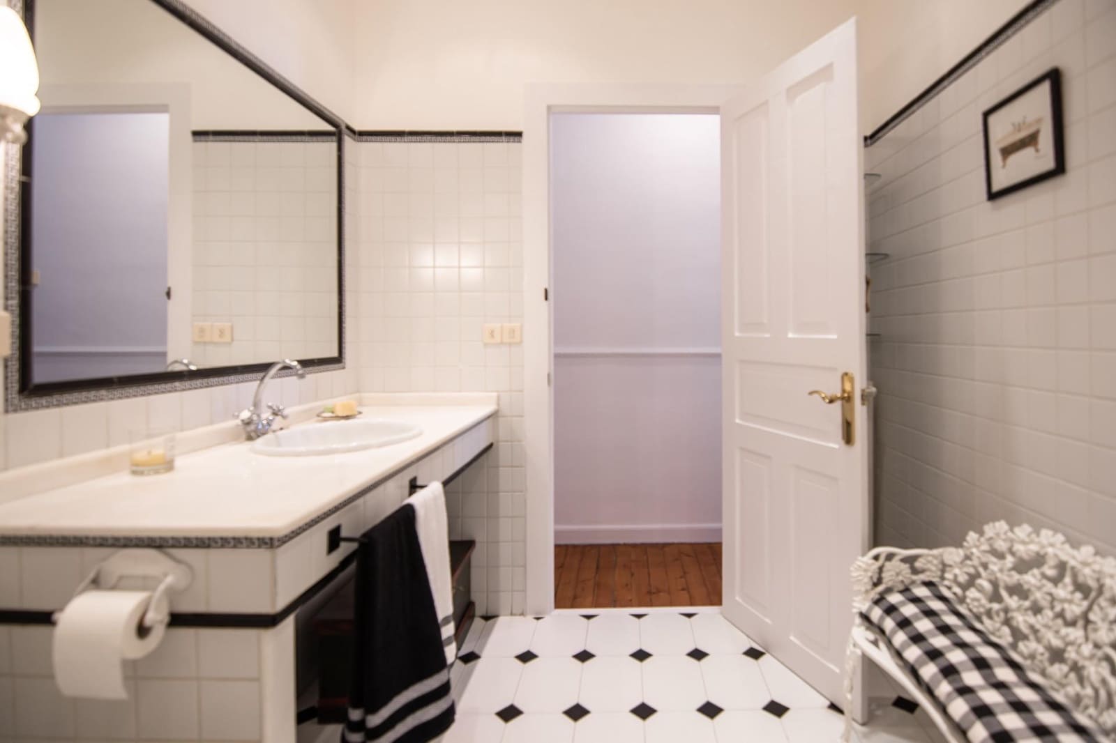 3 bedroom Flat for rent in A Coruna city - € 1,400 (Ref: 9686741)