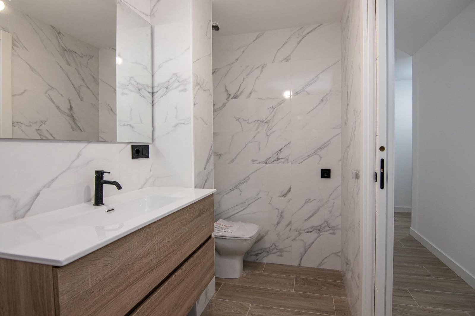 2 slaapkamer Flat te koop in A Coruna stad - € 298.000 (Ref: 9712133)