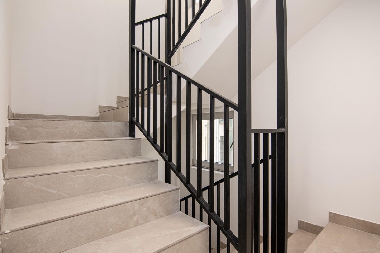 2 slaapkamer Flat te koop in A Coruna stad - € 298.000 (Ref: 9712133)