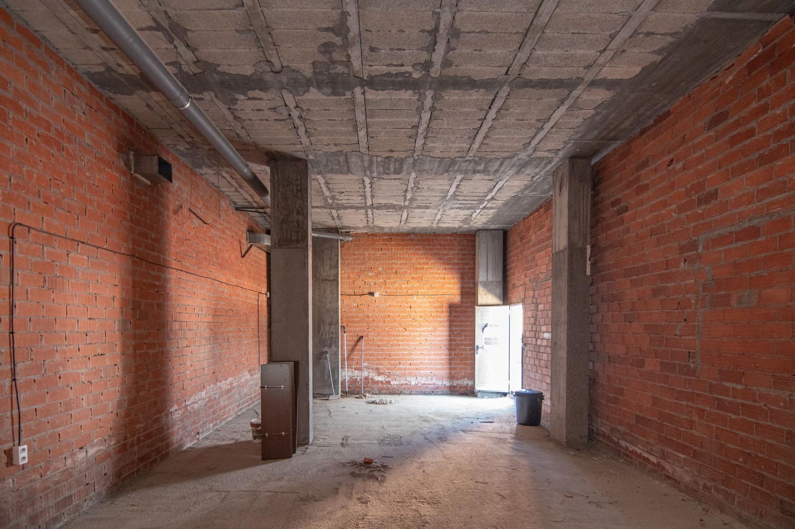 Gewerbe zu vermieten in Culleredo - 450 € (Ref: 9748162)