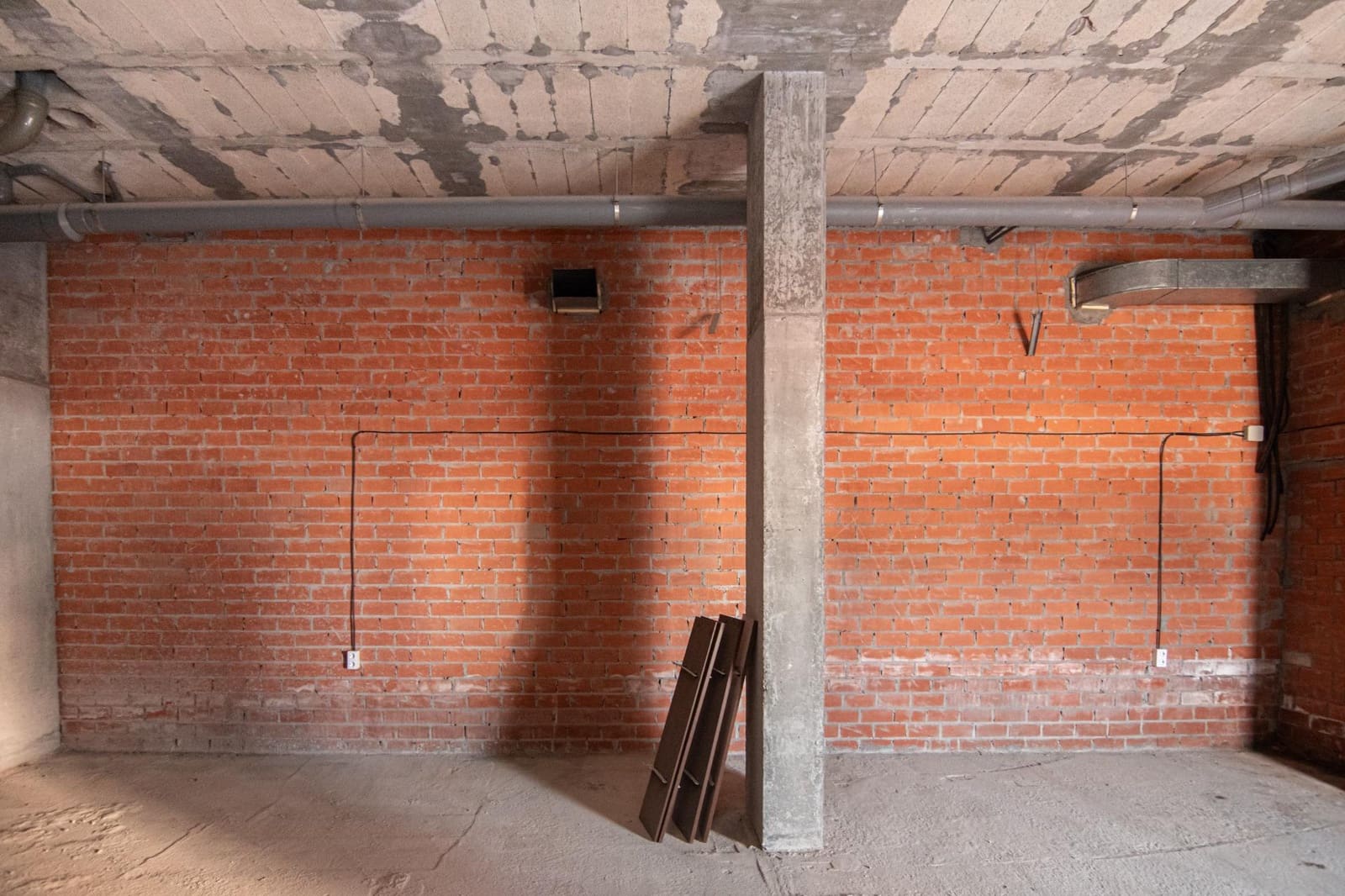 Gewerbe zu vermieten in Culleredo - 450 € (Ref: 9748162)