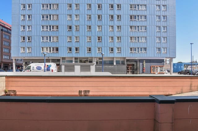 Gewerbe zu vermieten in Culleredo - 450 € (Ref: 9748162)