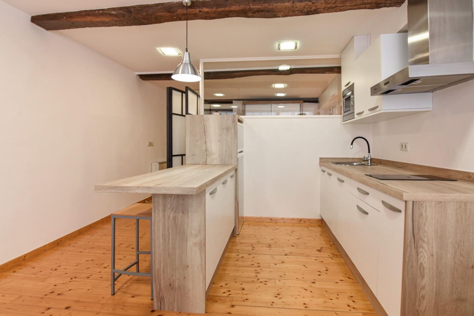 1 sypialnia Studio do wynajęcia w Miasto A Coruna - 900 € (Ref: 9762101)