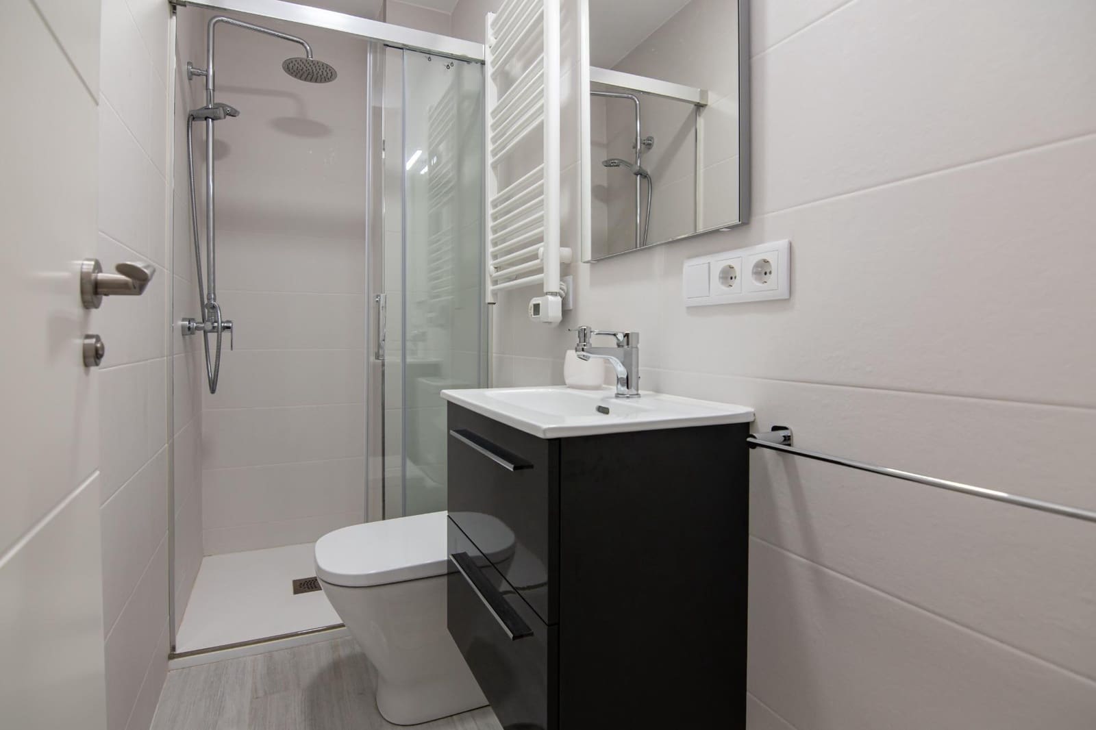 4 sovrum Takvåning till salu i A Coruna stad med garage - 415 000 € (Ref: 9797249)