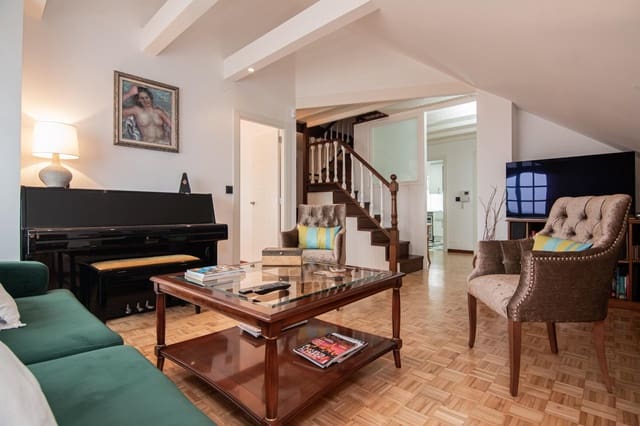 4 sovrum Takvåning till salu i A Coruña stad med garage - 415 000 € (Ref: 9797249)