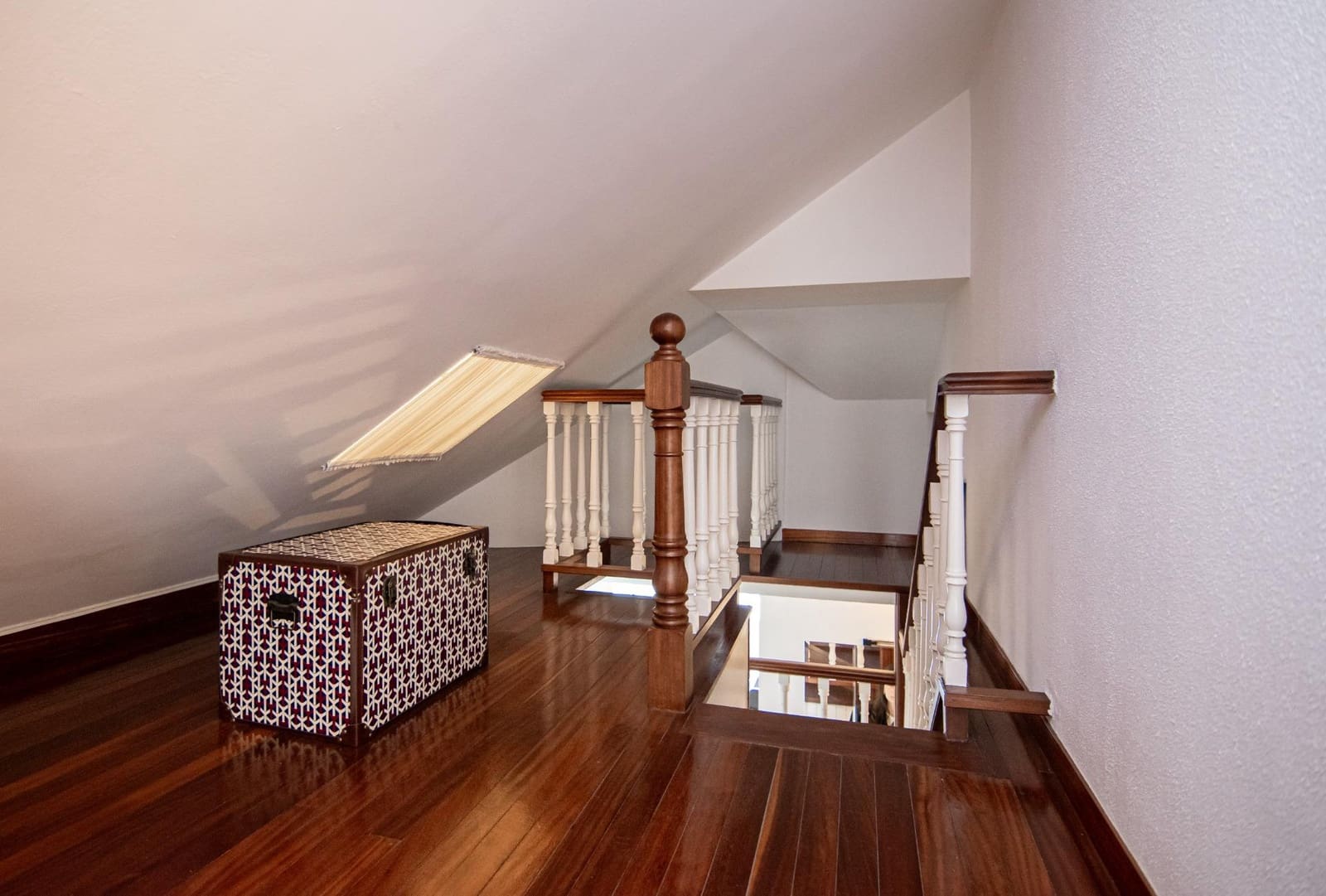 4 sovrum Takvåning till salu i A Coruna stad med garage - 415 000 € (Ref: 9797249)