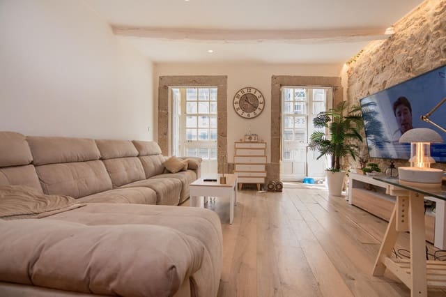 3 slaapkamer Flat te koop in A Coruña stad - € 530.000 (Ref: 9818026)