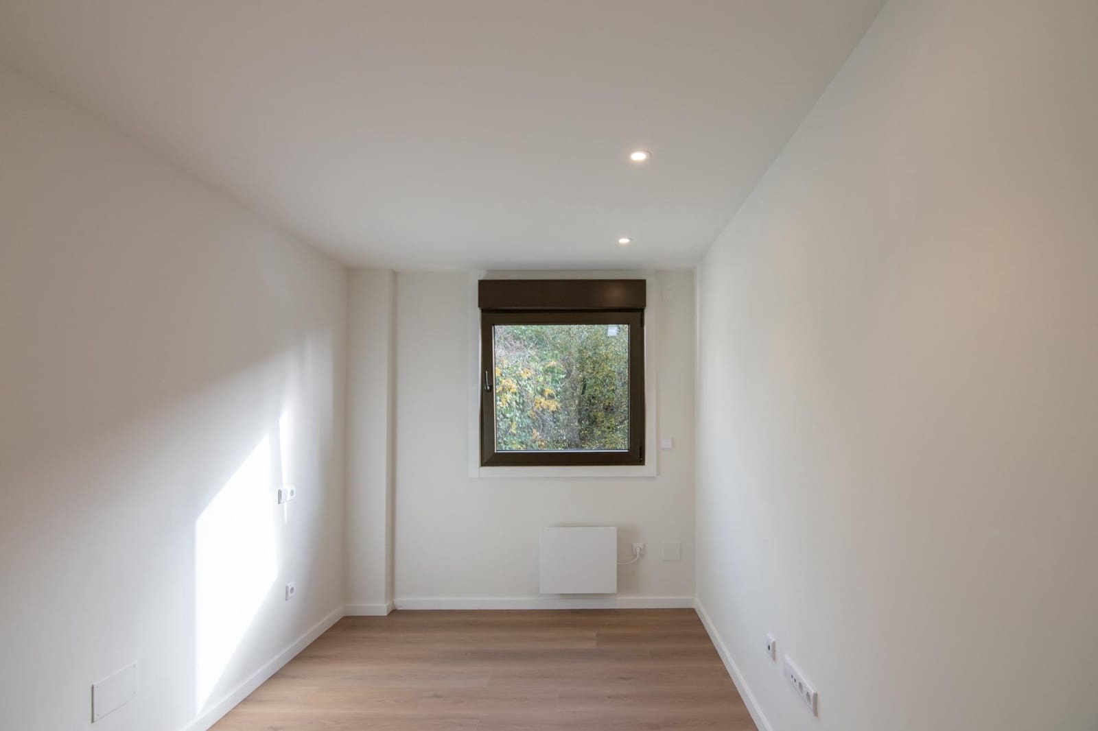 Piso de 2 habitaciones en Santiago de Compostela en venta con garaje - 300.000 € (Ref: 9820338)