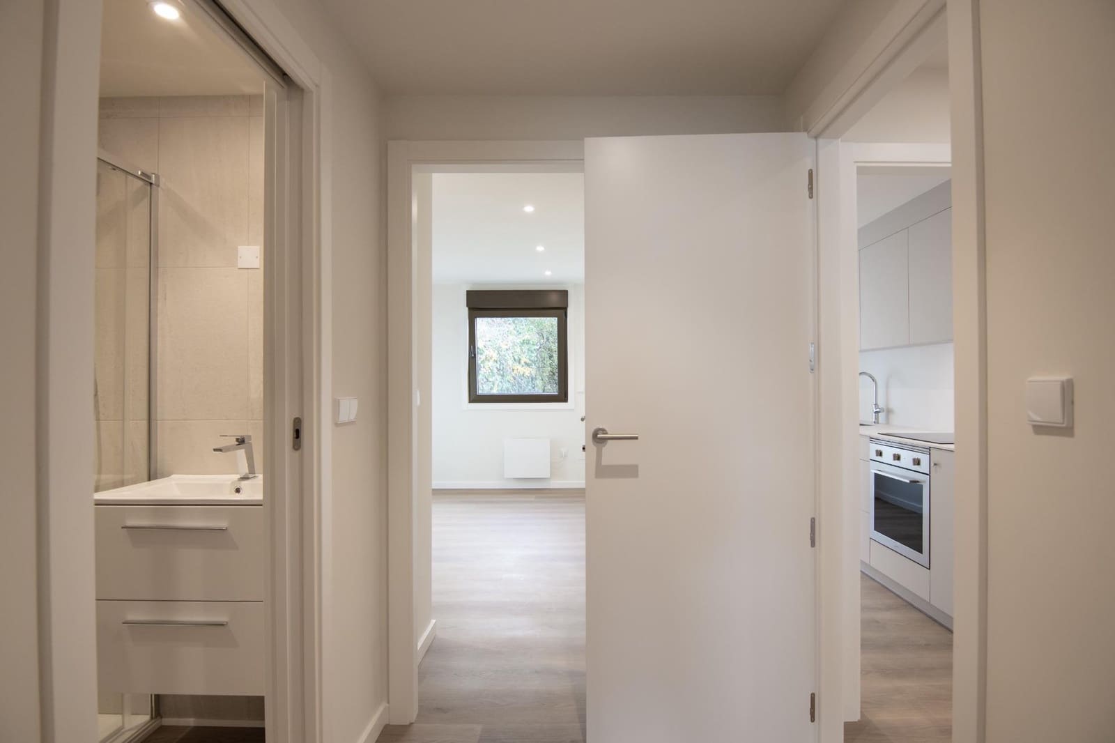 Piso de 2 habitaciones en Santiago de Compostela en venta con garaje - 300.000 € (Ref: 9820338)