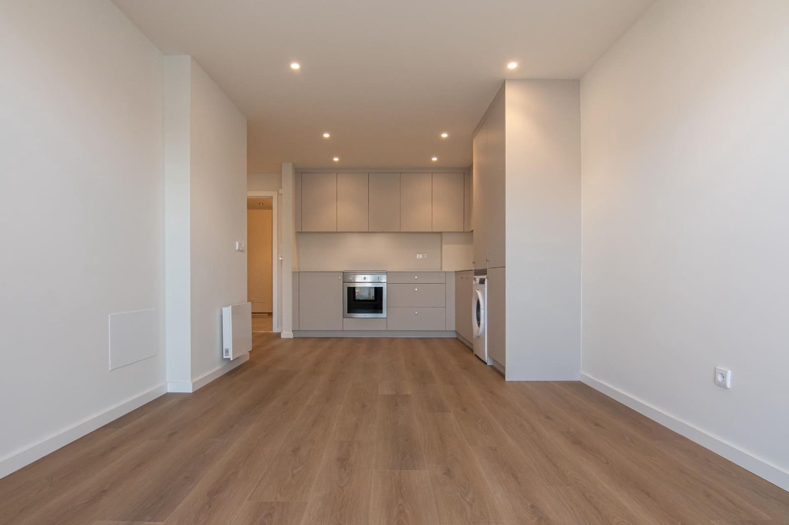 1 bedroom Flat for sale in Santiago de Compostela with garage - € 172,730 (Ref: 9843674)