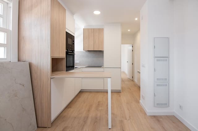 2 soverom Penthouse til salgs i La Coruña by - € 315 000 (Ref: 9862010)