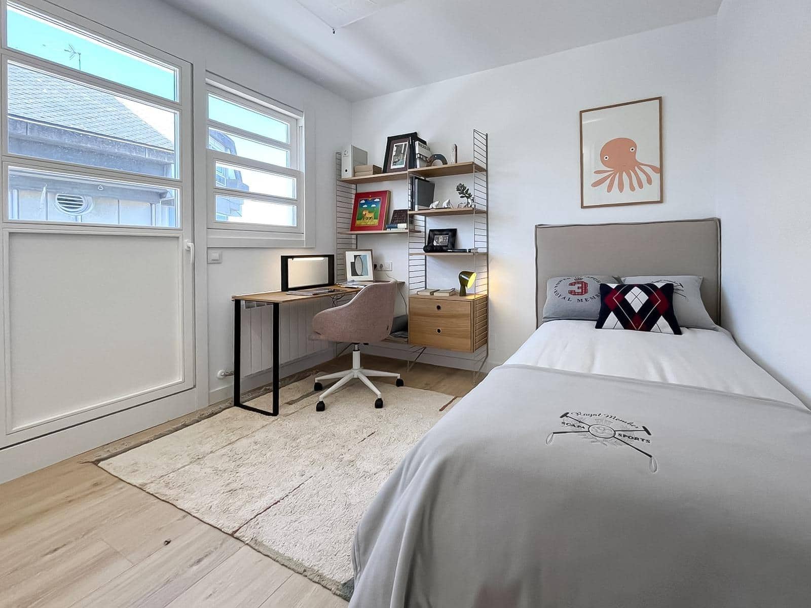 2 makuuhuone Kattohuoneisto myytävänä paikassa A Coruna kaupunki - 295 000 € (Ref: 9862010)