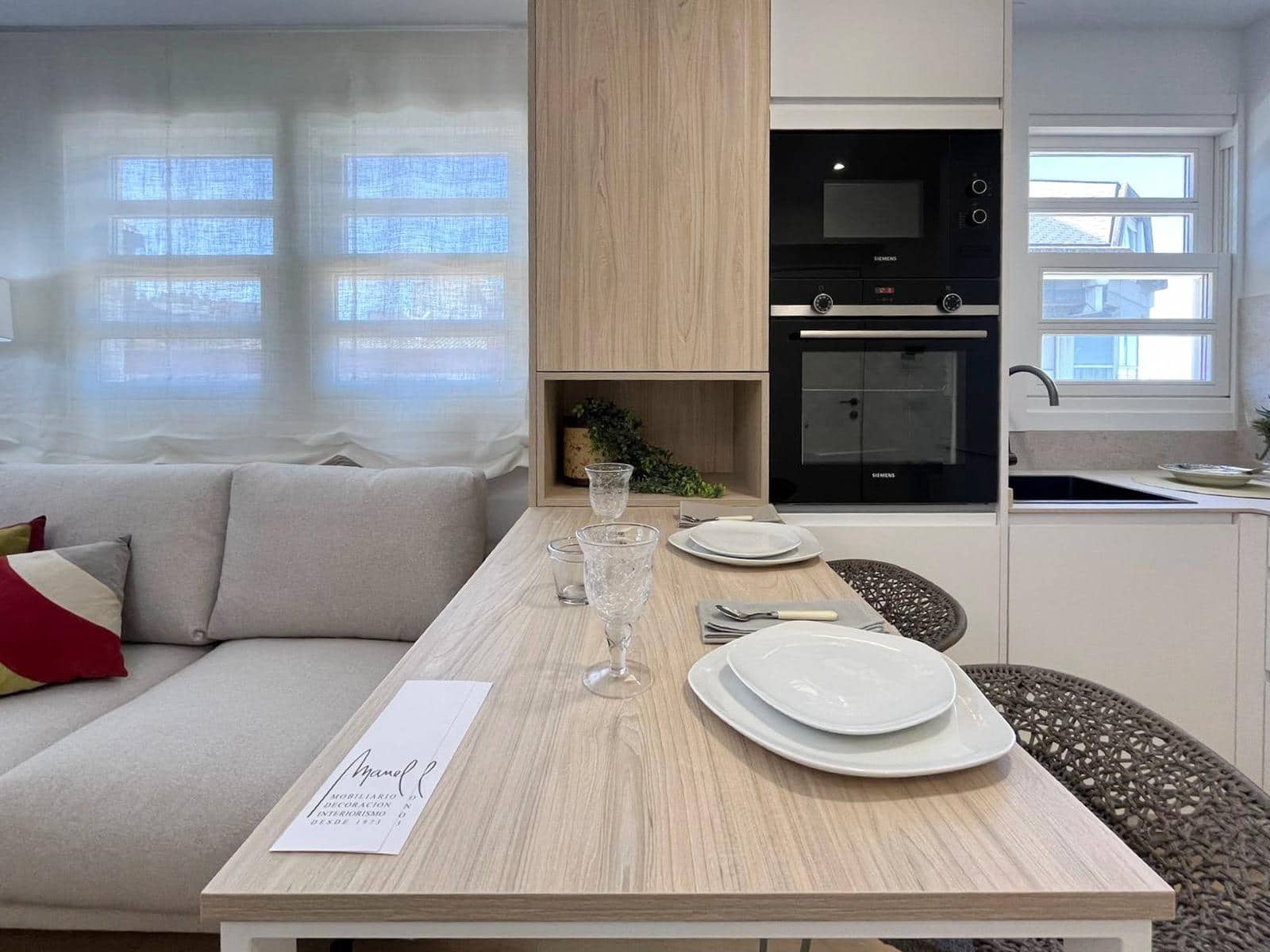 2 makuuhuone Kattohuoneisto myytävänä paikassa A Coruna kaupunki - 295 000 € (Ref: 9862010)
