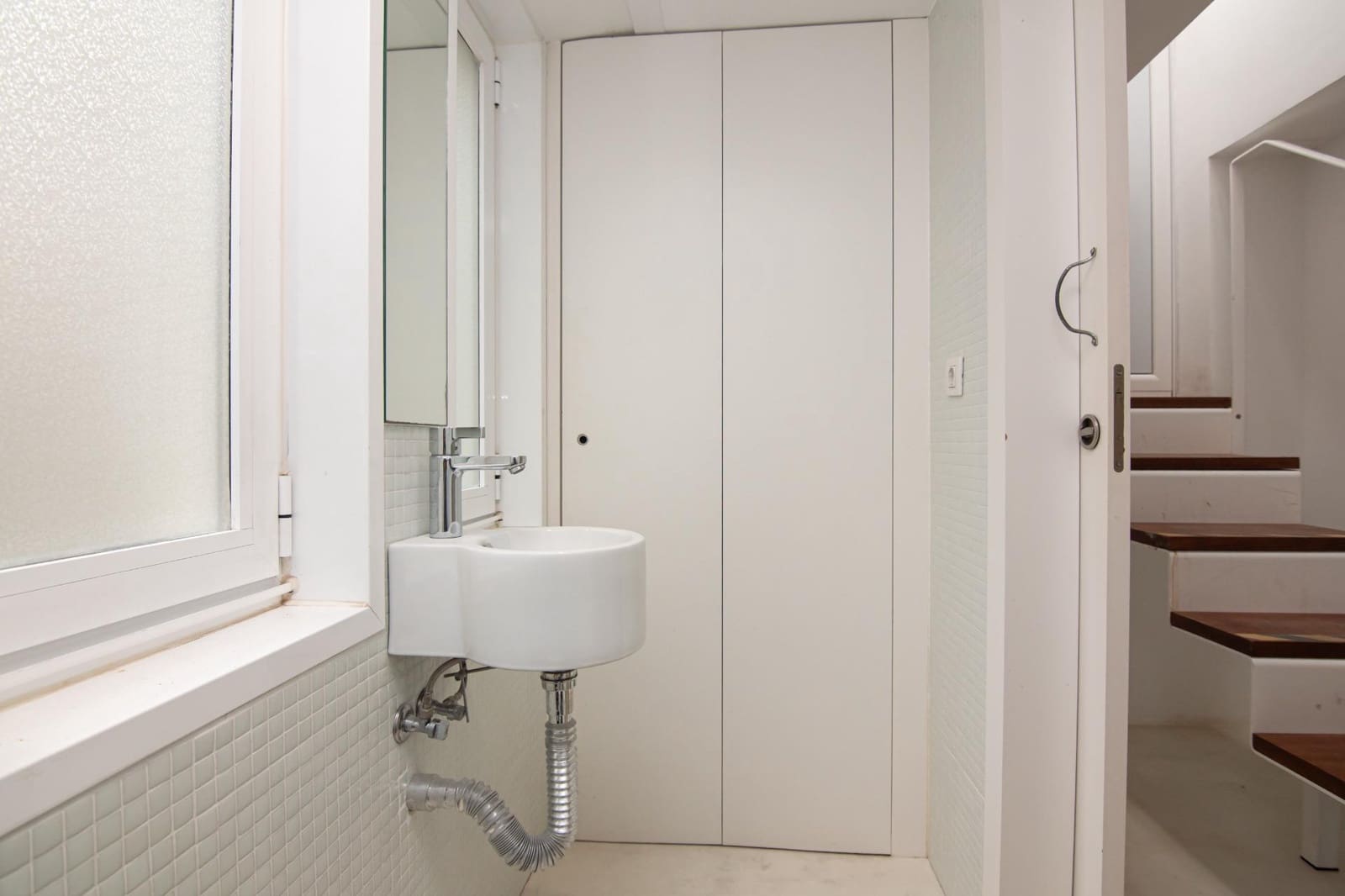 Office for rent in A Coruna city - € 1,250 (Ref: 9878996)