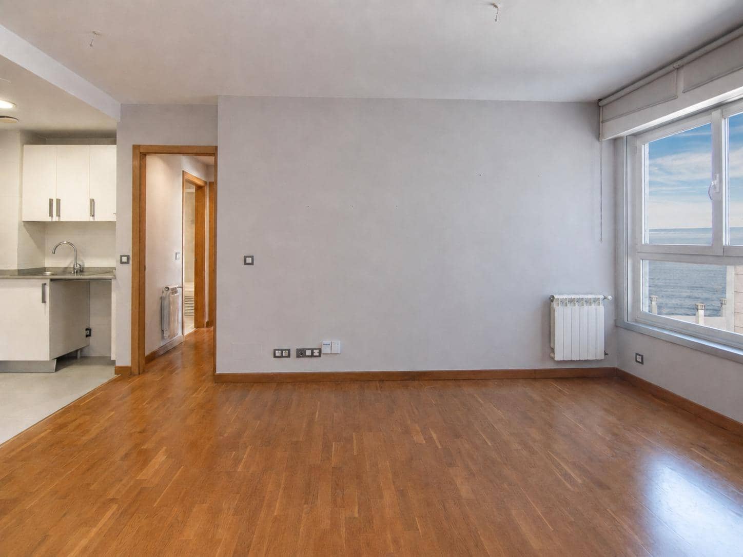 2 bedroom Penthouse for sale in A Coruna city with garage - € 430,000 (Ref: 9920566)