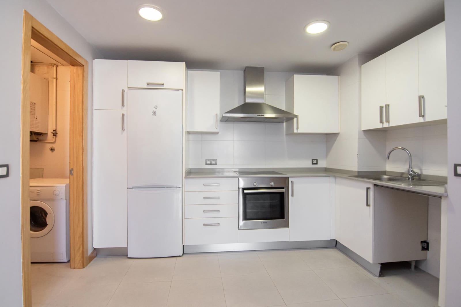 2 bedroom Penthouse for sale in A Coruna city with garage - € 430,000 (Ref: 9920566)