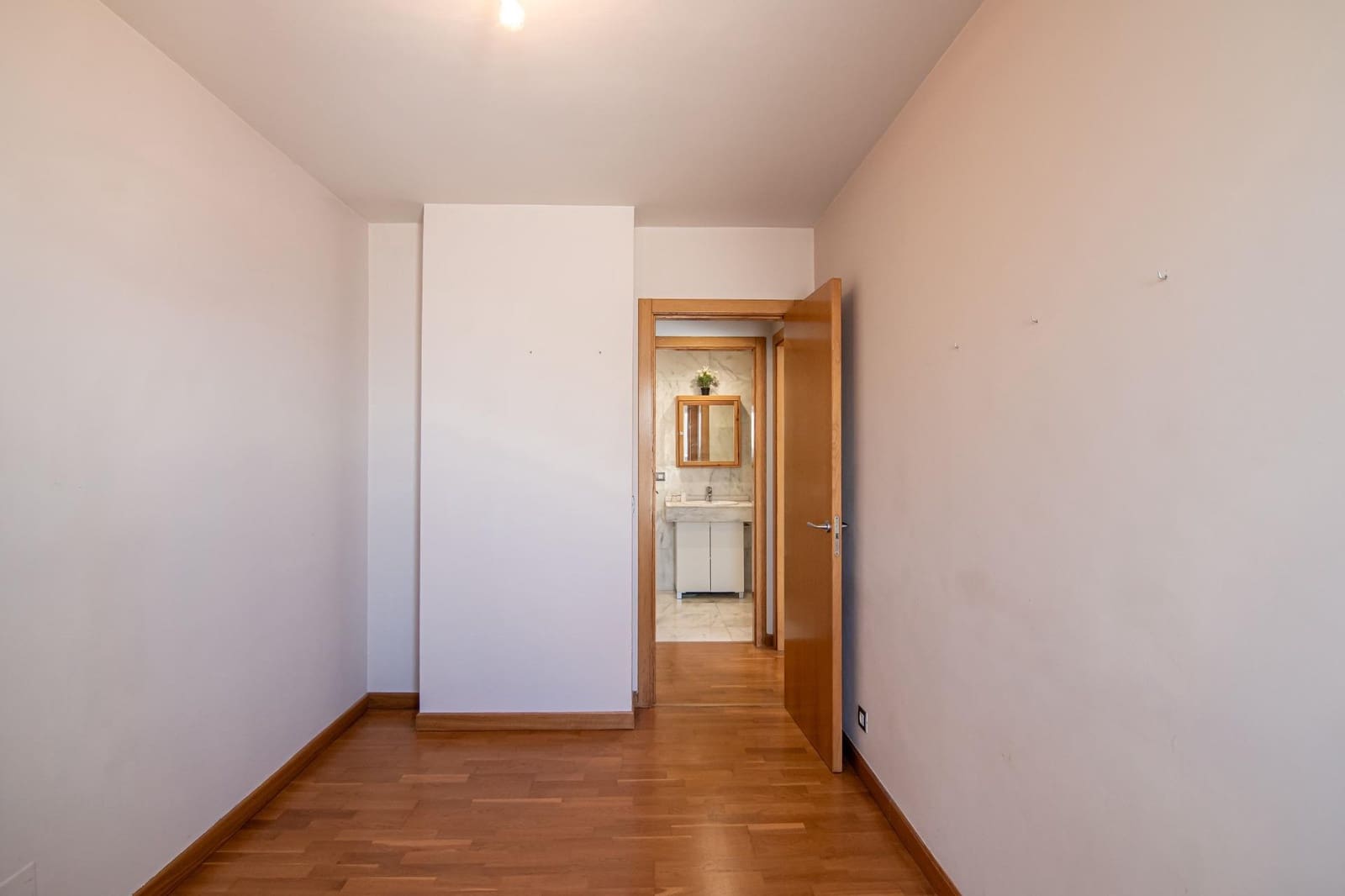 2 bedroom Penthouse for sale in A Coruna city with garage - € 430,000 (Ref: 9920566)