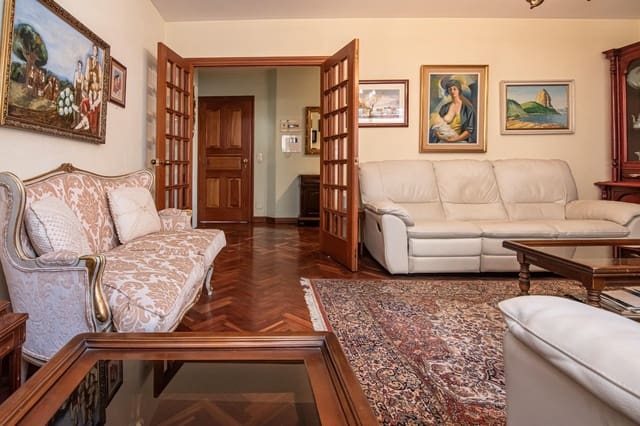 4 soverom Leilighet til salgs i La Coruña by med garasje - € 495 000 (Ref: 9927582)