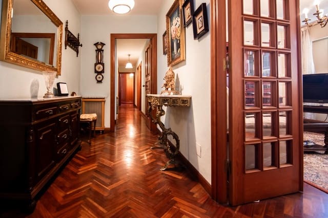4 soverom Leilighet til salgs i La Coruña by med garasje - € 495 000 (Ref: 9927582)
