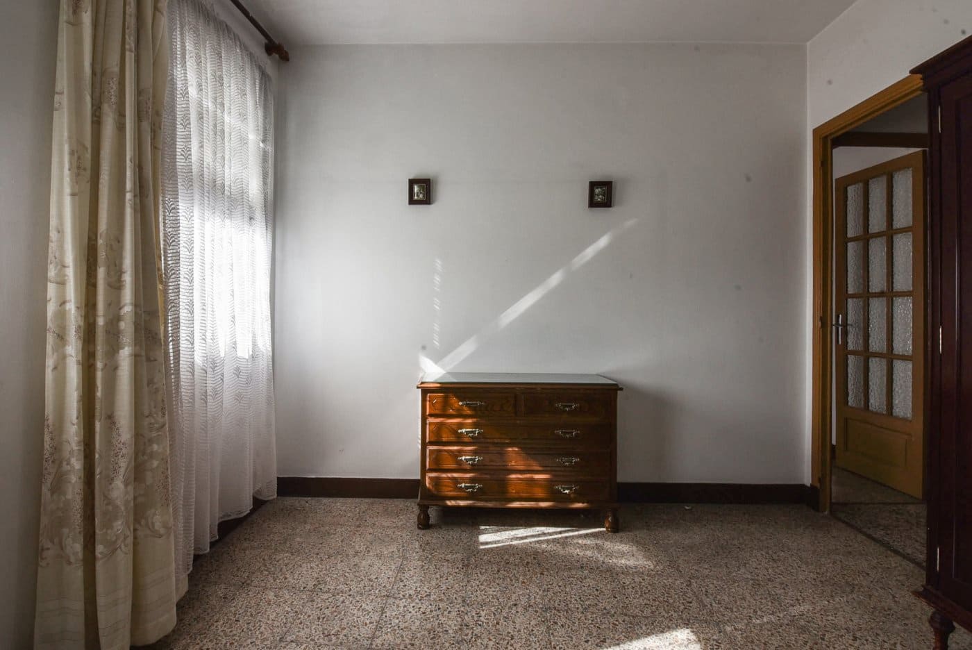 6 bedroom Townhouse for sale in A Coruna city - € 190,000 (Ref: 9940104)