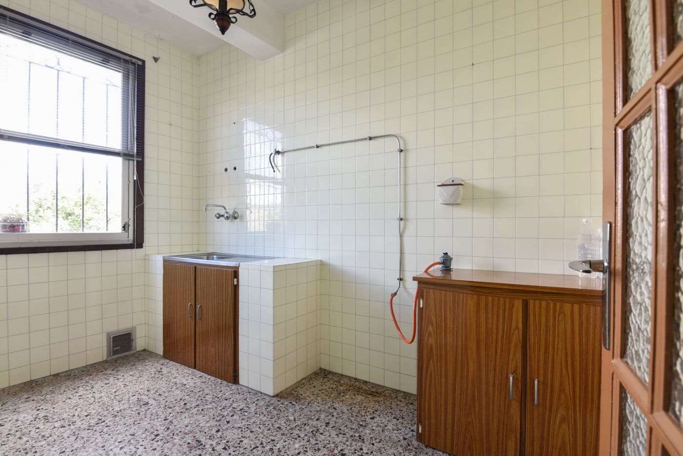 6 bedroom Townhouse for sale in A Coruna city - € 190,000 (Ref: 9940104)