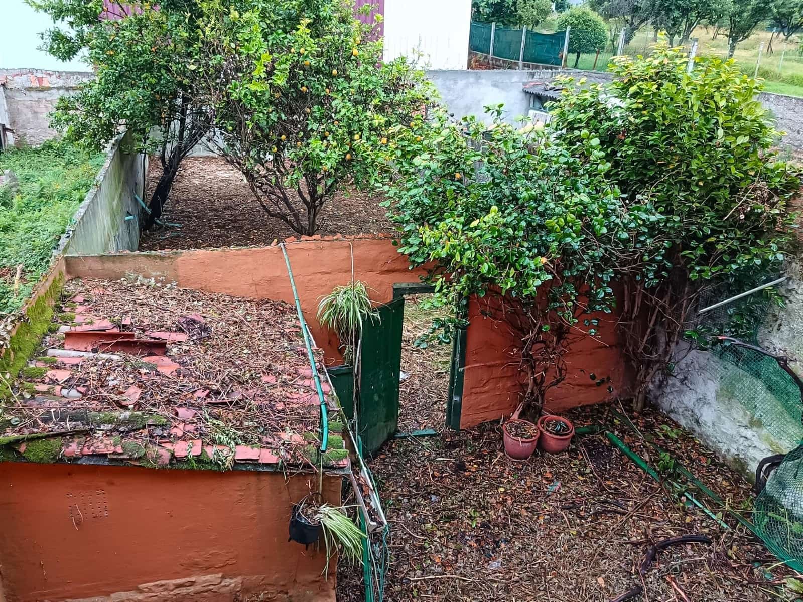 6 bedroom Townhouse for sale in A Coruna city - € 190,000 (Ref: 9940104)