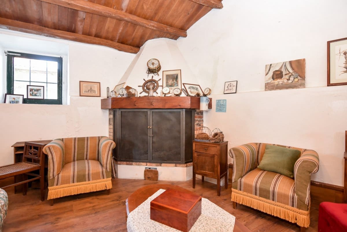 10 sypialnia Finka/Dom wiejski na sprzedaż w Oleiros - 820 000 € (Ref: 9940105)