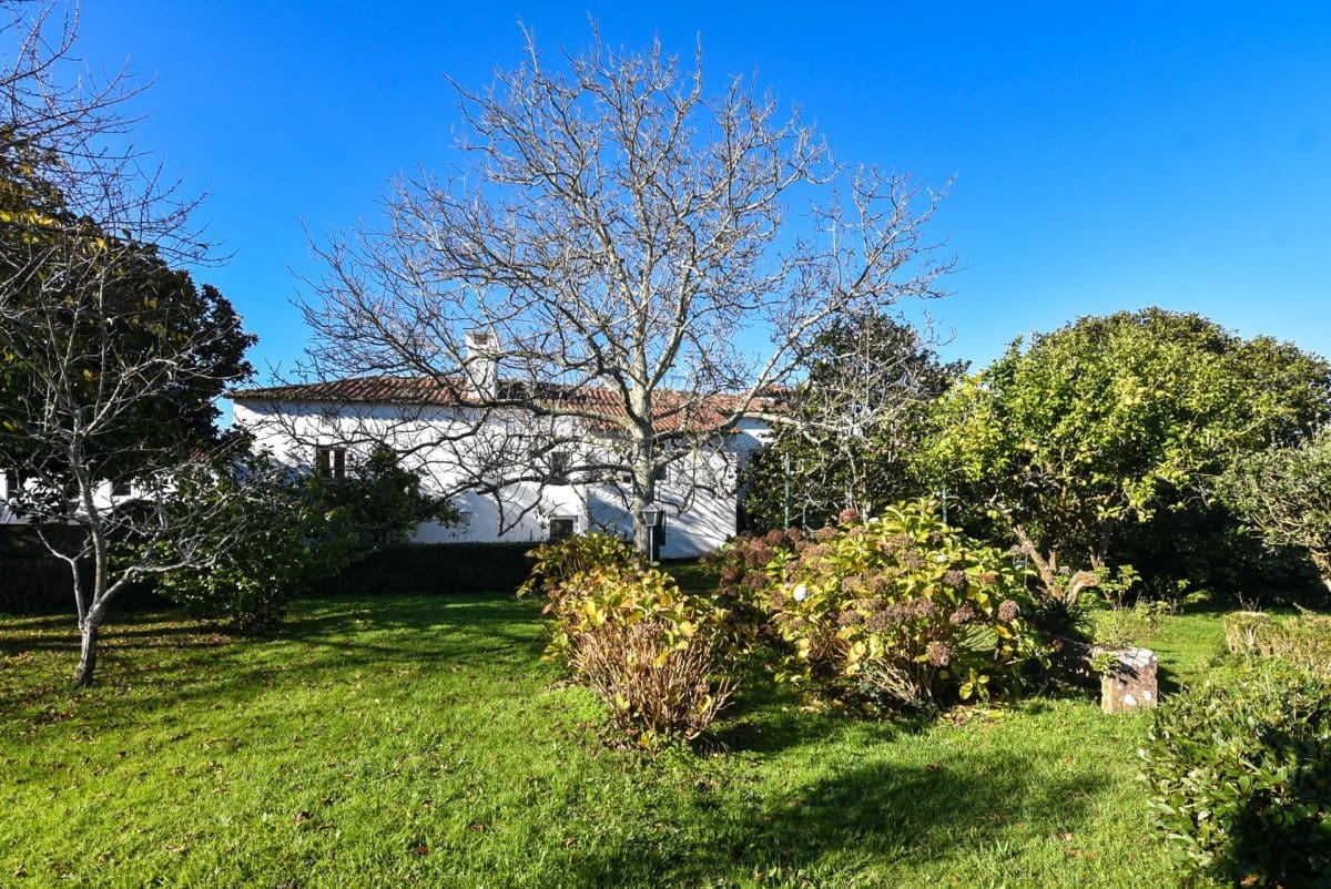 10 sypialnia Finka/Dom wiejski na sprzedaż w Oleiros - 820 000 € (Ref: 9940105)