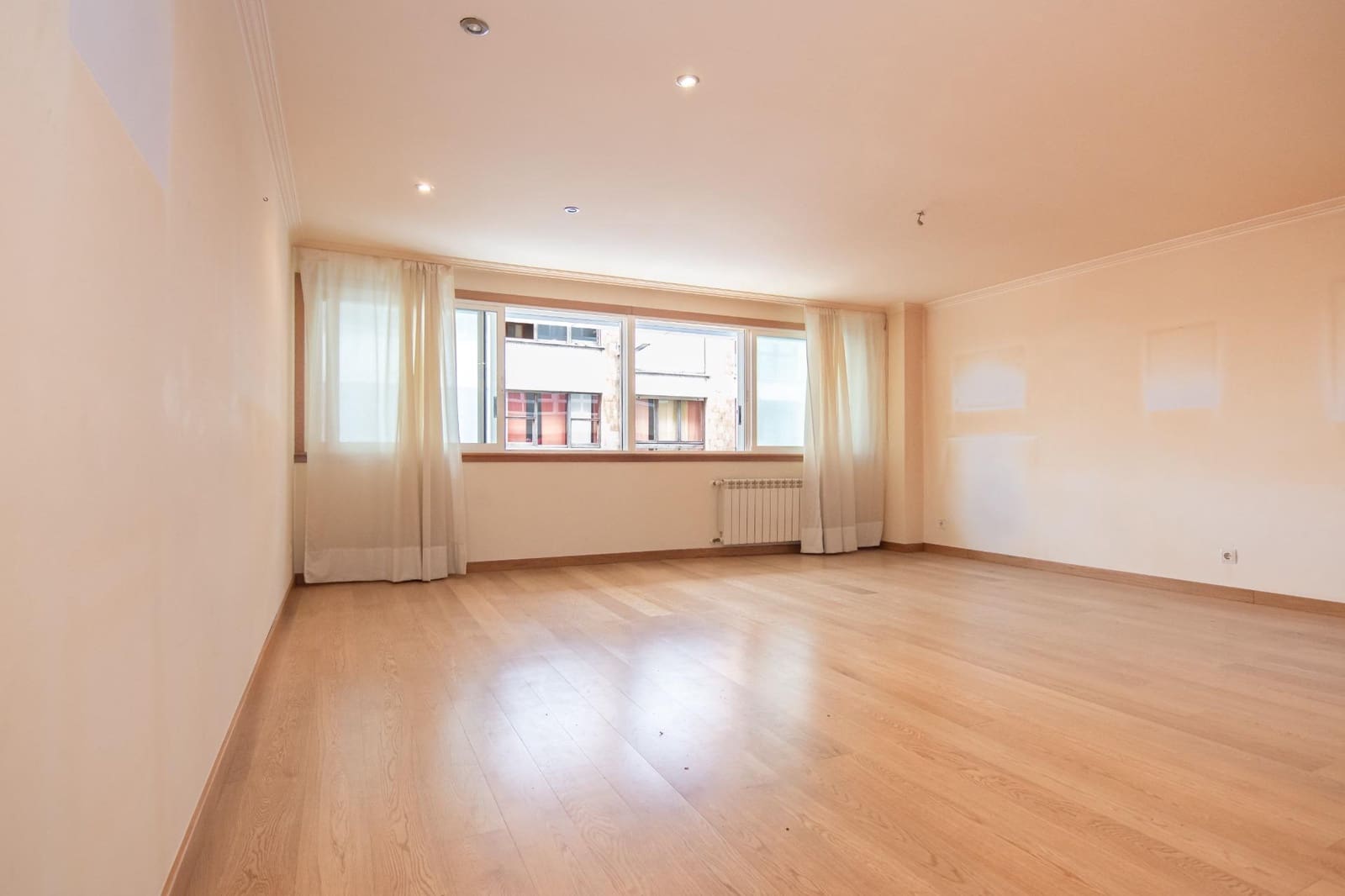 Piso de 4 habitaciones en A Coruña ciudad en venta con garaje - 640.000 € (Ref: 9958098)