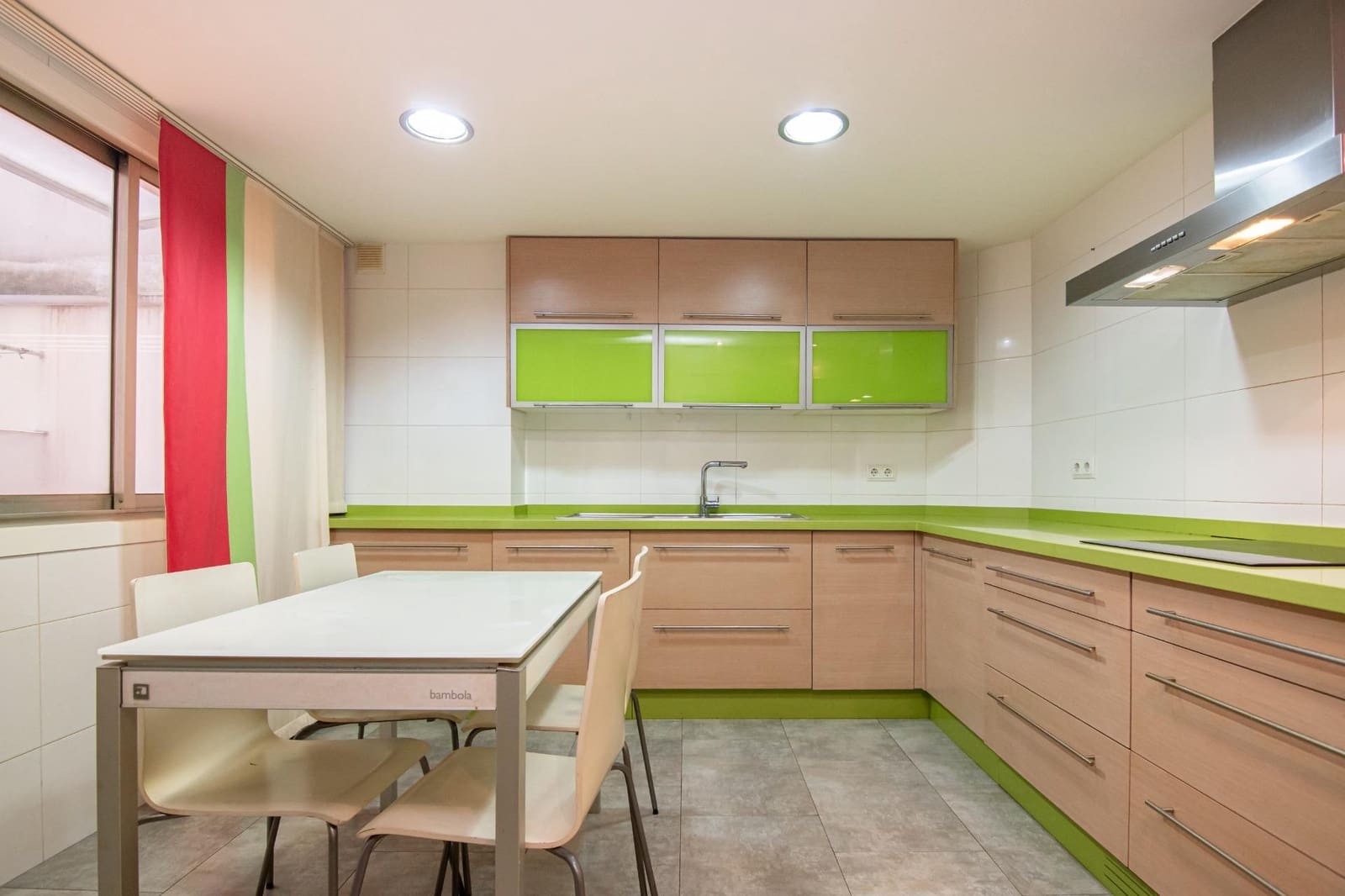 Piso de 4 habitaciones en A Coruña ciudad en venta con garaje - 640.000 € (Ref: 9958098)