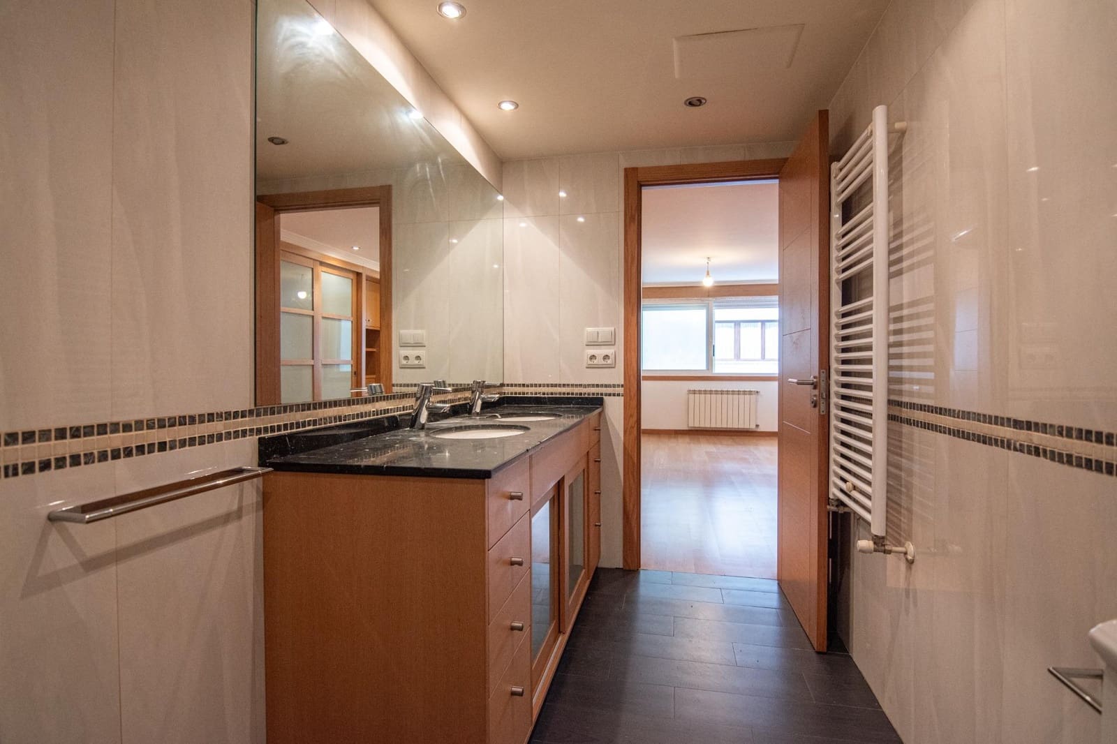 Piso de 4 habitaciones en A Coruña ciudad en venta con garaje - 640.000 € (Ref: 9958098)