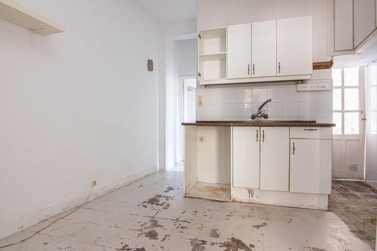 2 bedroom Flat for sale in A Coruna city - € 175,000 (Ref: 9958099)