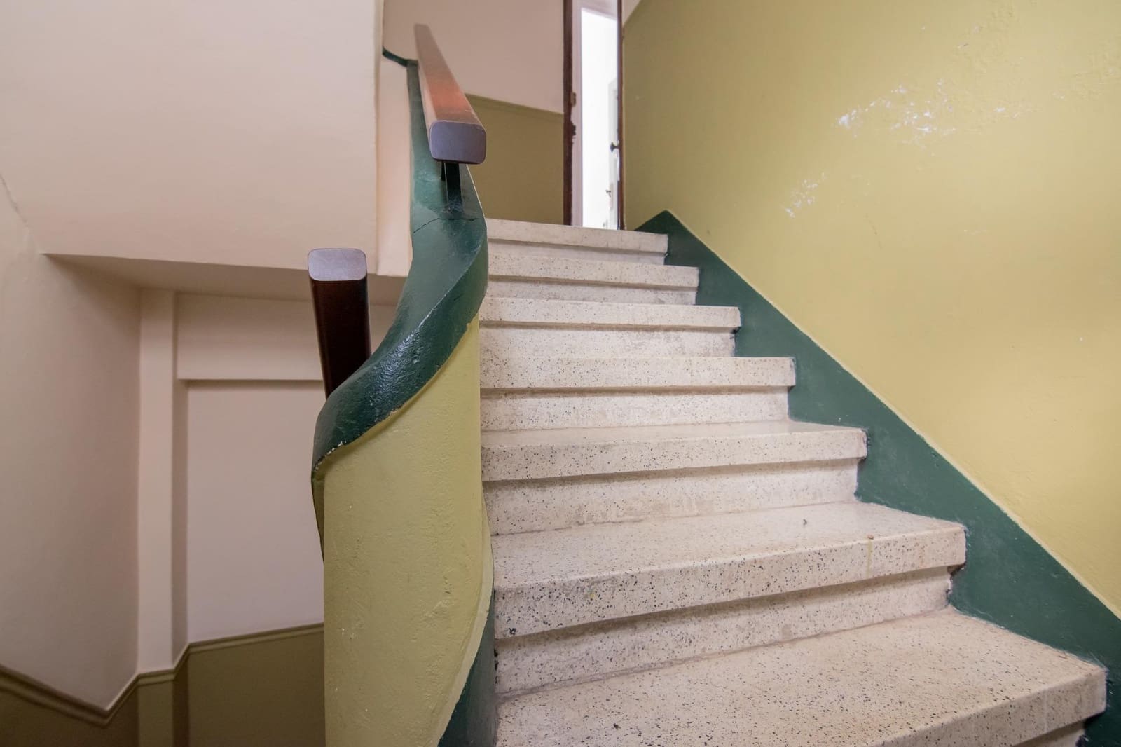 2 bedroom Flat for sale in A Coruna city - € 175,000 (Ref: 9958099)