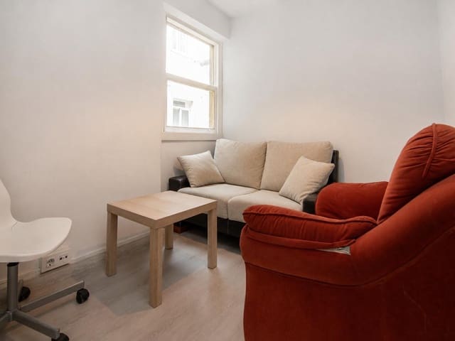 3 makuuhuone Asunto myytävänä paikassa A Coruña kaupunki - 150 000 € (Ref: 9963230)