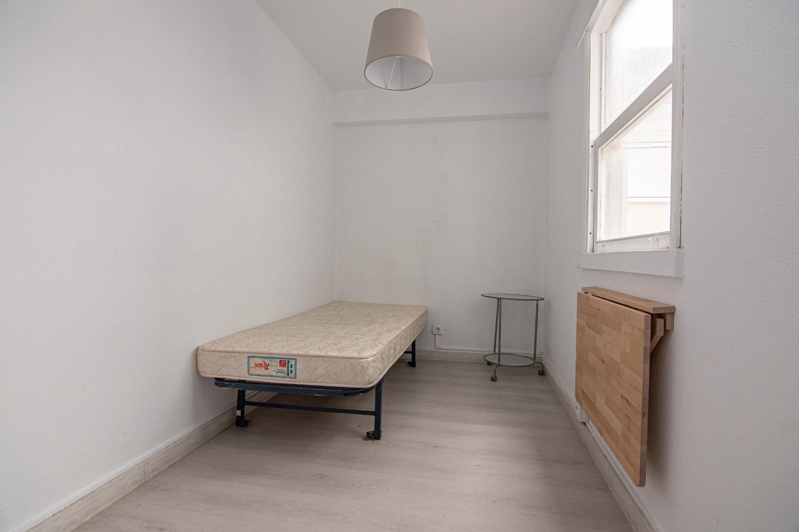 3 makuuhuone Asunto myytävänä paikassa A Coruna kaupunki - 150 000 € (Ref: 9963230)