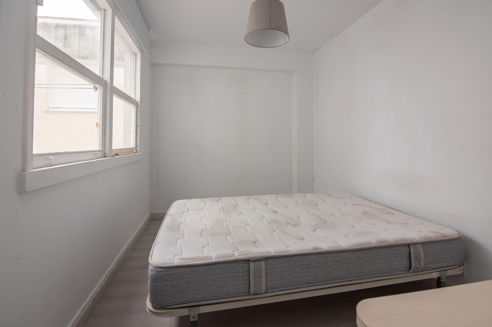 3 makuuhuone Asunto myytävänä paikassa A Coruna kaupunki - 150 000 € (Ref: 9963230)