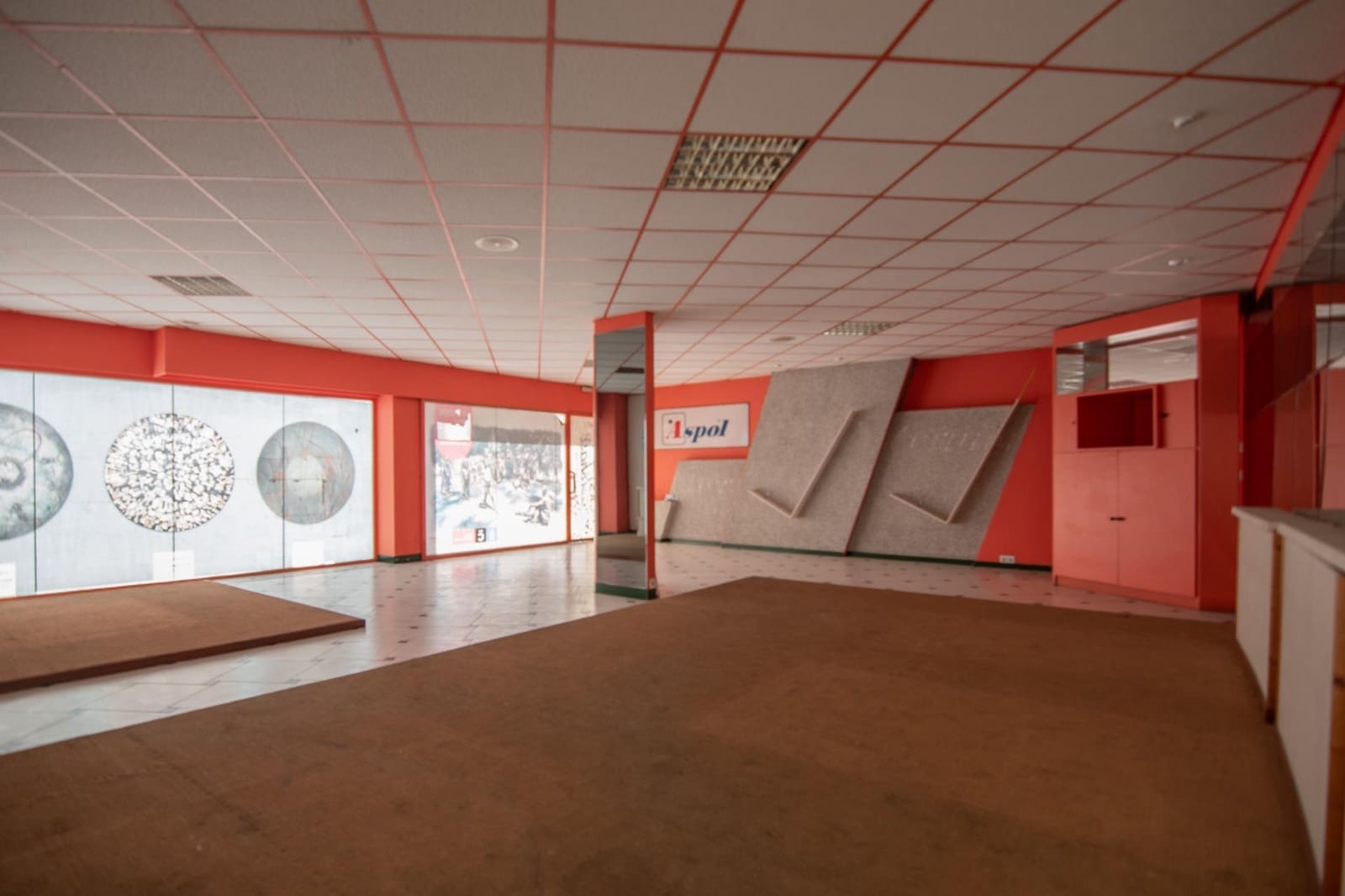 Kaupallinen vuokrattavana paikassa A Coruna kaupunki - 1 200 € (Ref: 9963231)