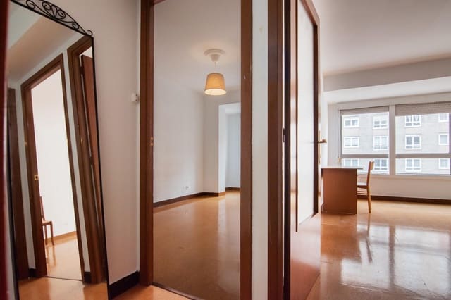 3 sovrum Lägenhet till salu i A Coruña stad - 190 000 € (Ref: 9963232)