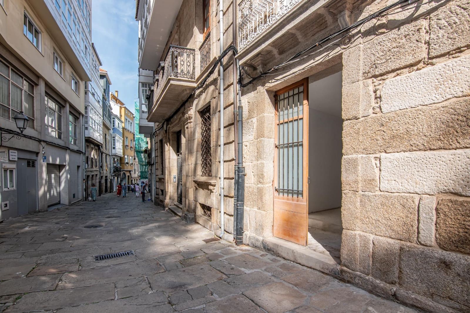 Erhverv til salg i A Coruna by - € 175.000 (Ref: 9966741)