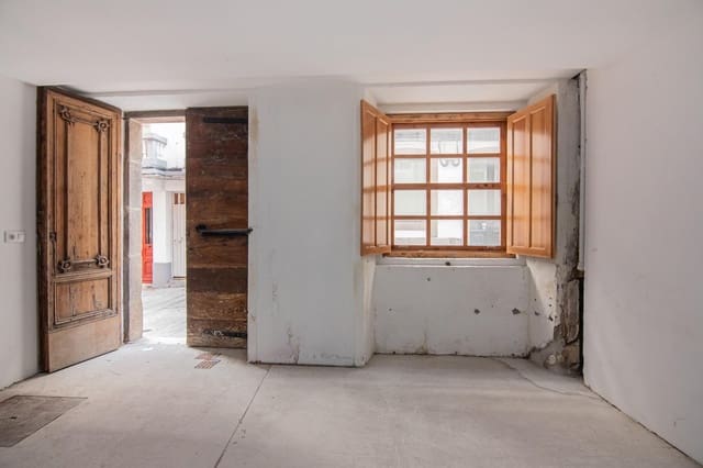 Leilighet til salgs i La Coruña by - € 122 000 (Ref: 9973447)