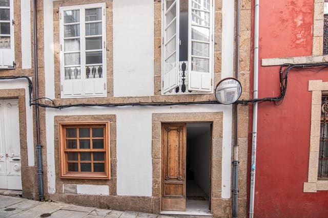 Leilighet til salgs i La Coruña by - € 122 000 (Ref: 9973447)