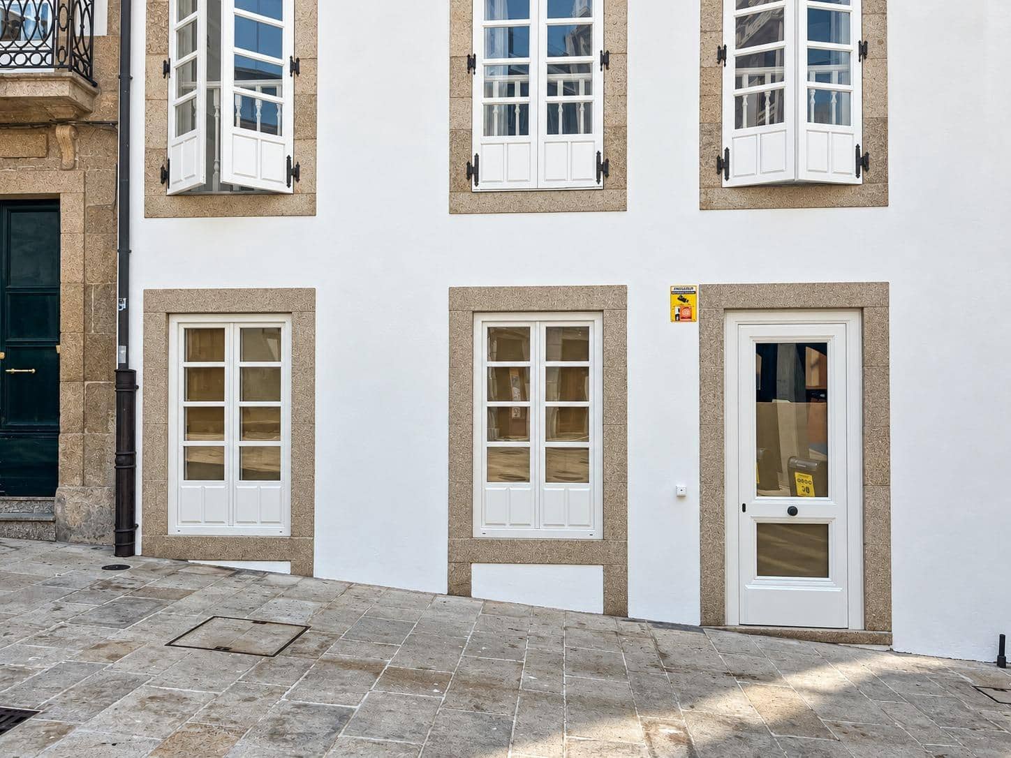 1 bedroom Apartment for sale in A Coruna city - € 347,000 (Ref: 9994358)