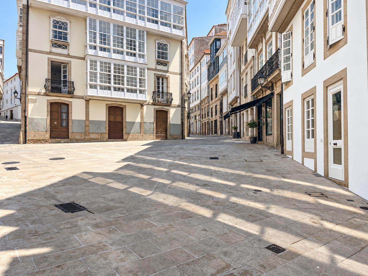 1 bedroom Apartment for sale in A Coruna city - € 347,000 (Ref: 9994358)