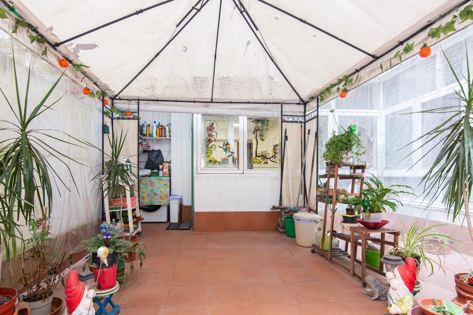 5 slaapkamer Flat te koop in A Coruna stad - € 265.000 (Ref: 9998911)
