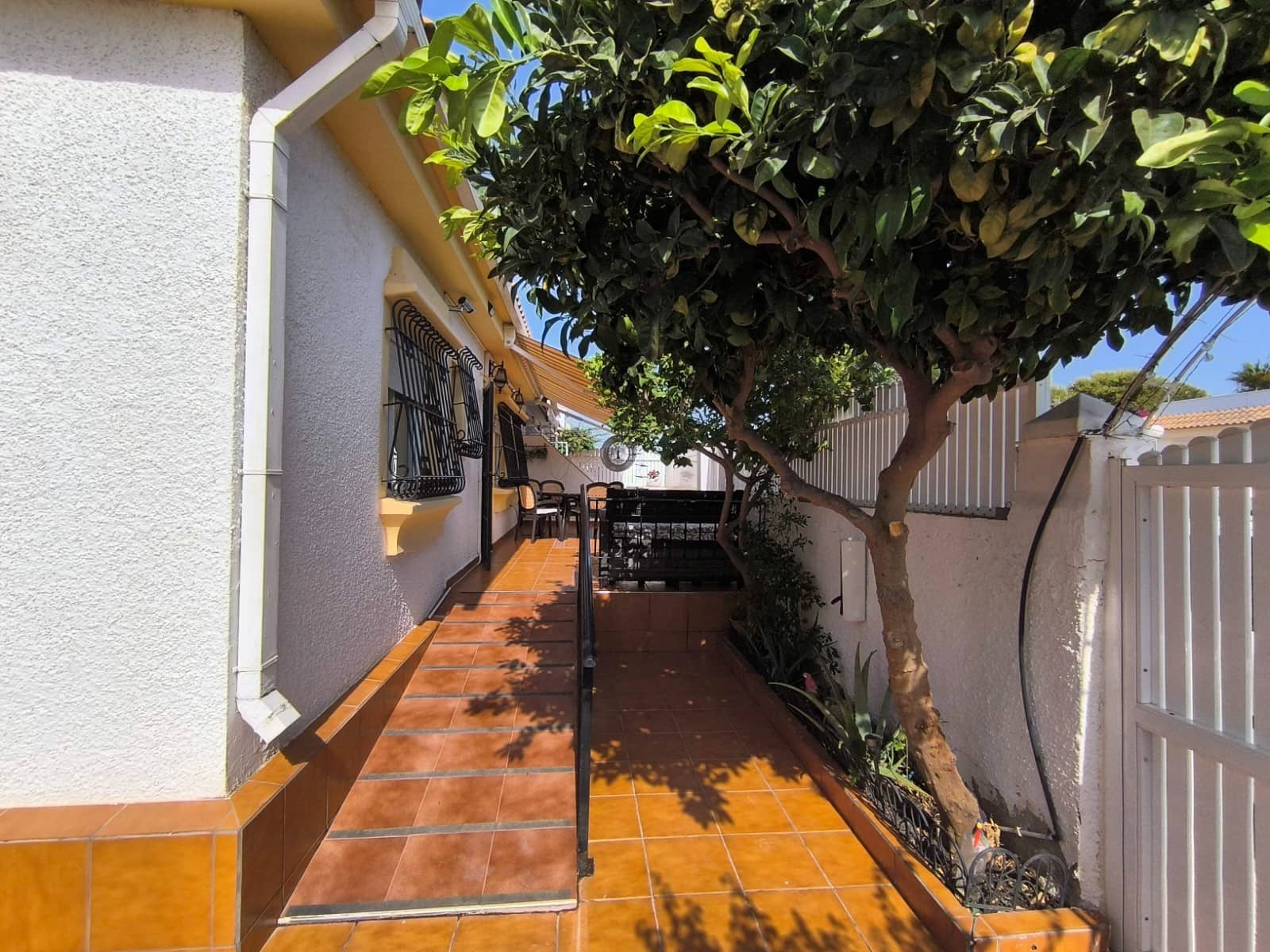 2 bedroom Semi-detached Villa for sale in Los Narejos with pool - € 219,000 (Ref: 10019794)