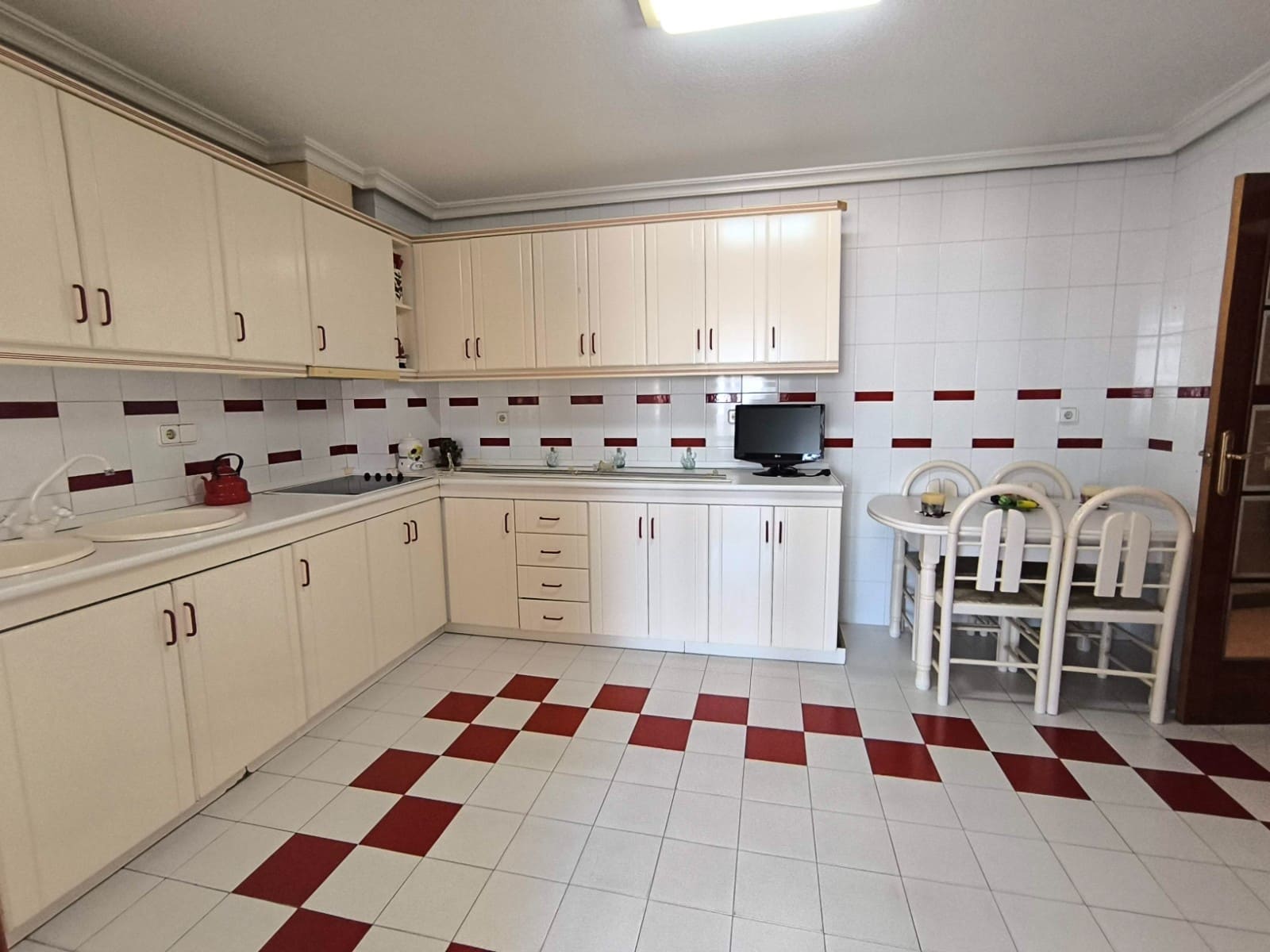 5 chambre Villa/Maison à vendre à Beniel avec piscine garage - 444 500 € (Ref: 10023356)